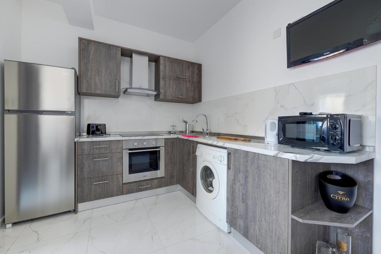 Sir William Reid Holiday Apartments Сліма Екстер'єр фото